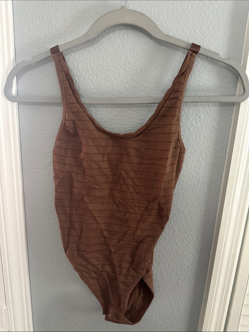 Women's Brown Textured Tank Top DANSKIN